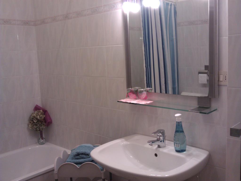 Le Ortensie Di Via Rossetti Bed & Breakfast Trieste Exterior photo